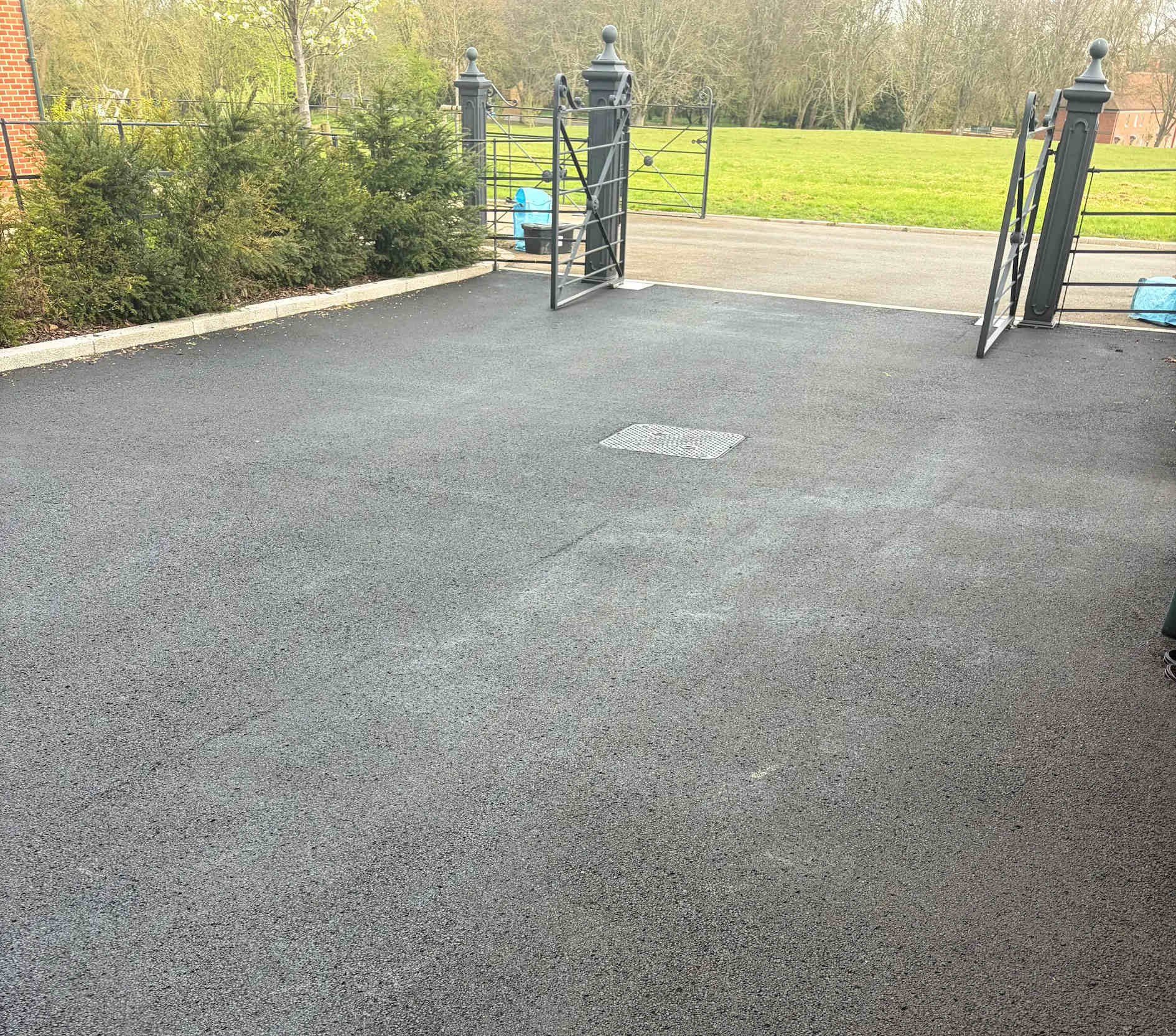 Tarmac driveway — gated paddock access (Angus Hogg review)